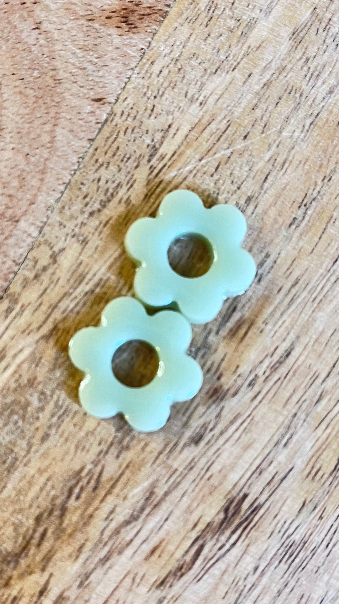 Pampilles " LOTUS " vert sauge